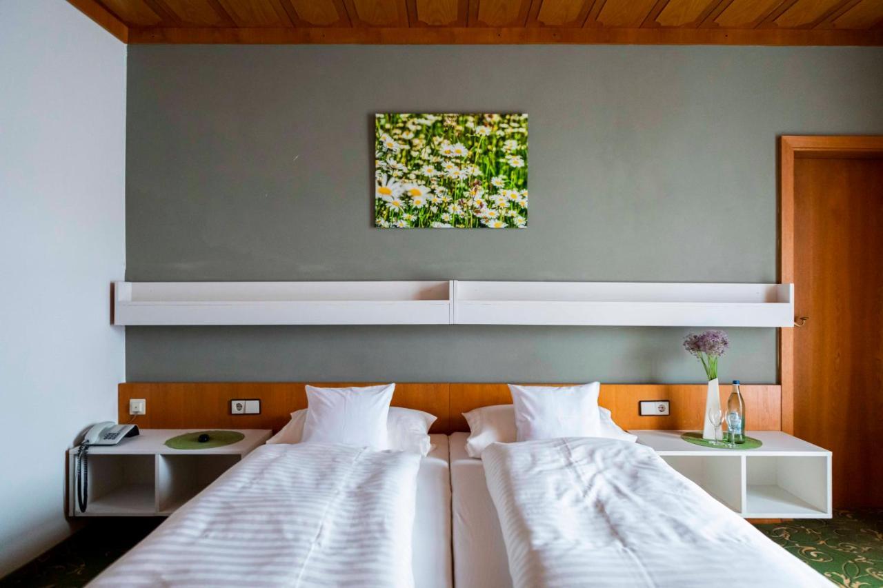 Hotel Zur Post Lam Exterior photo